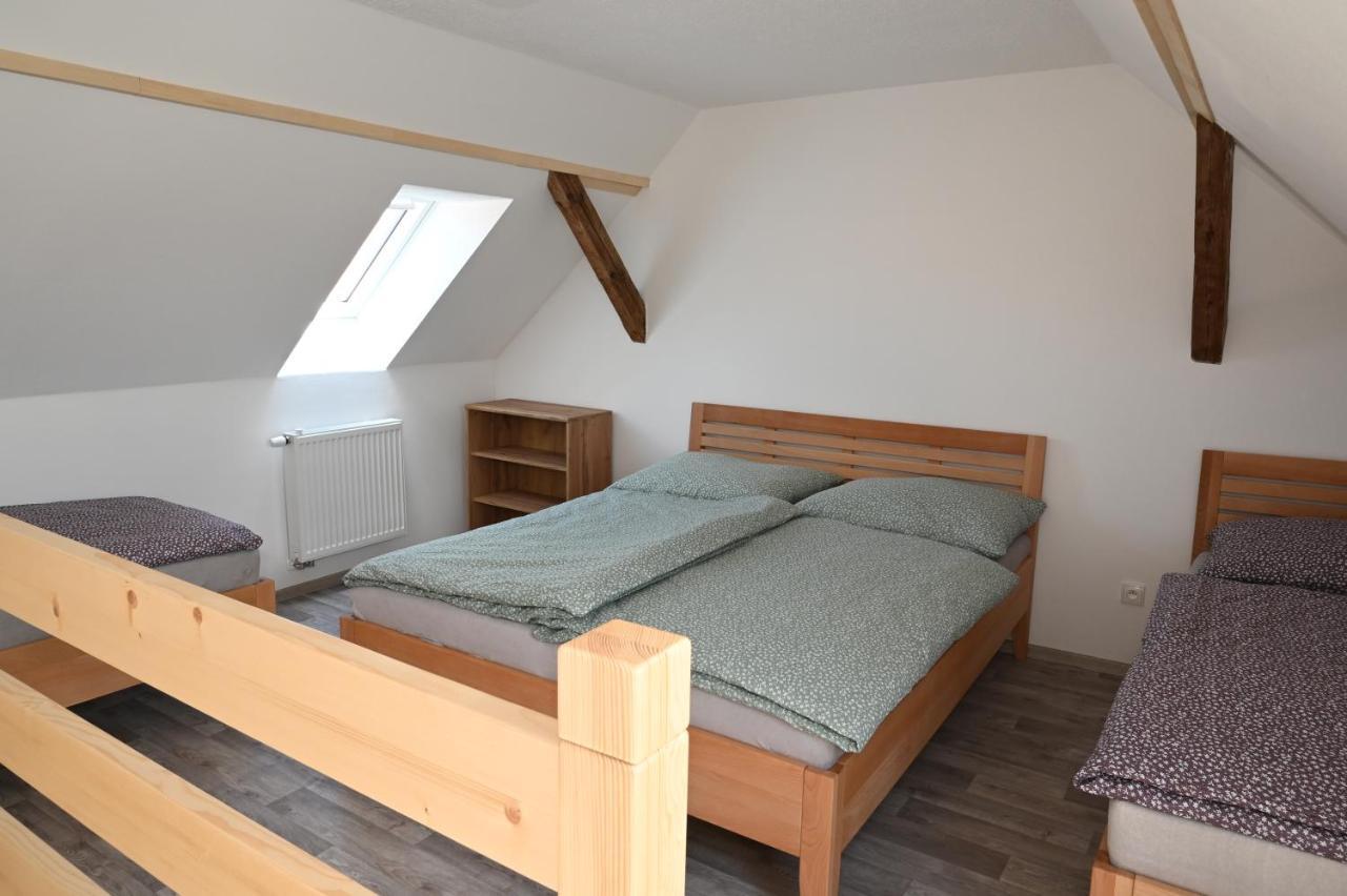 Penzion Mezi Radky Jindřichův Hradec Exterior foto