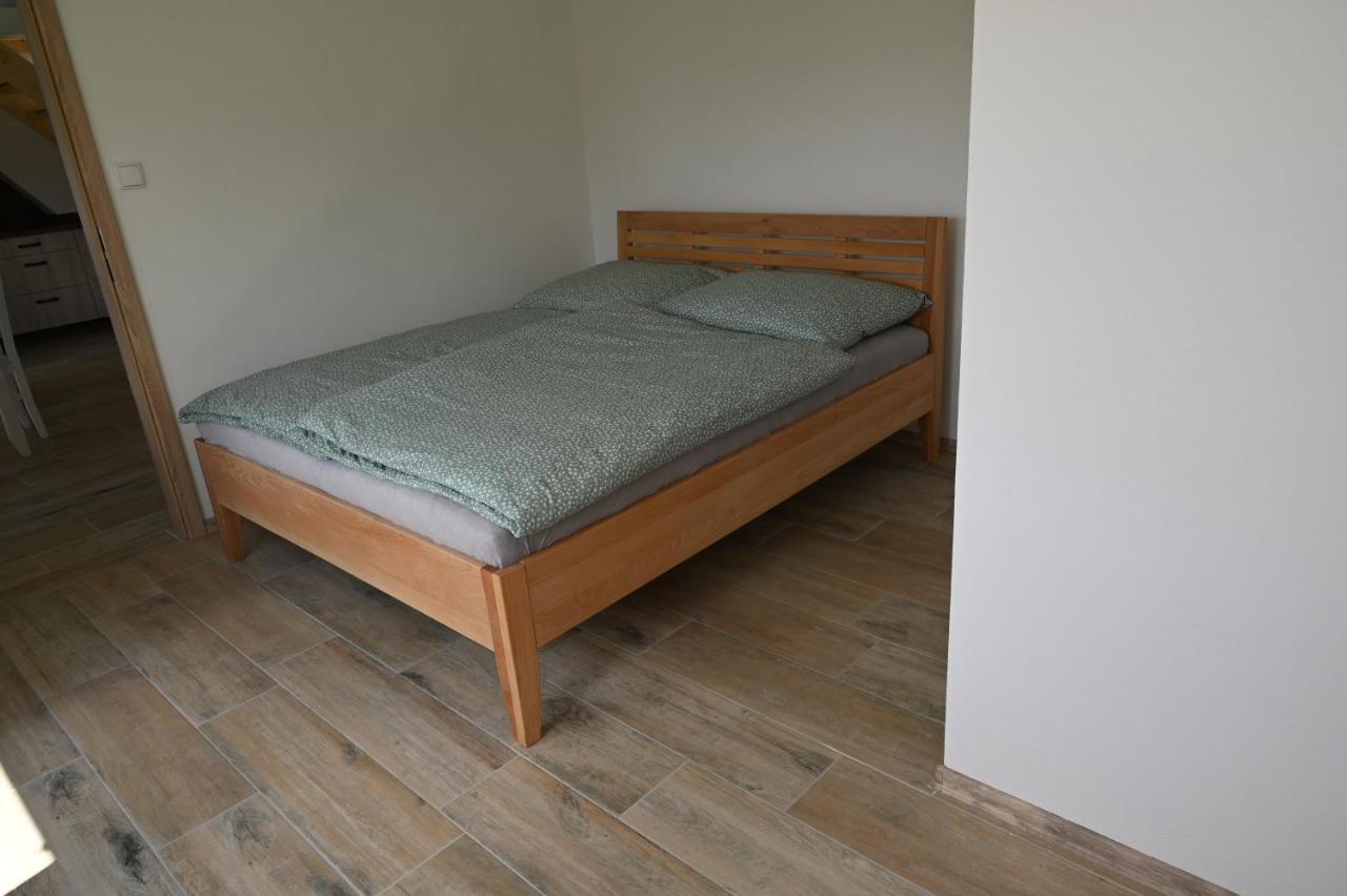 Penzion Mezi Radky Jindřichův Hradec Exterior foto