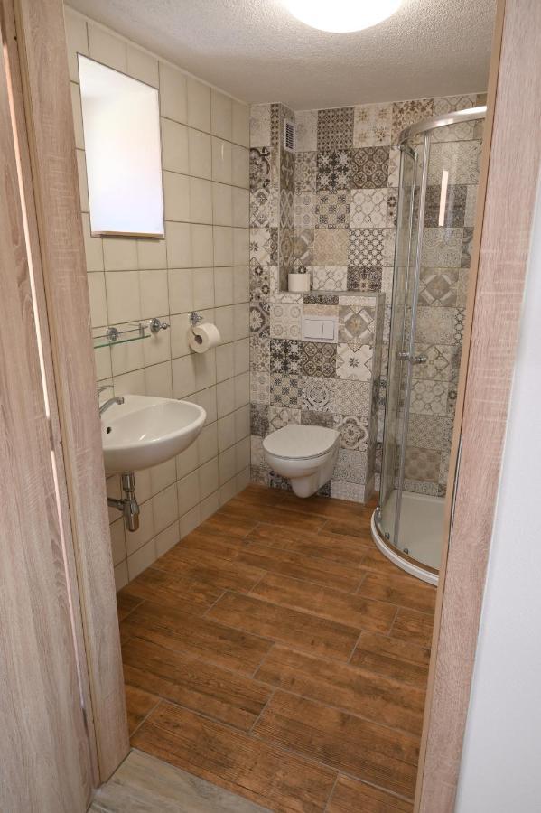 Penzion Mezi Radky Jindřichův Hradec Exterior foto