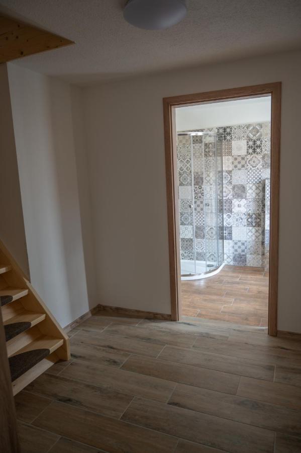 Penzion Mezi Radky Jindřichův Hradec Exterior foto